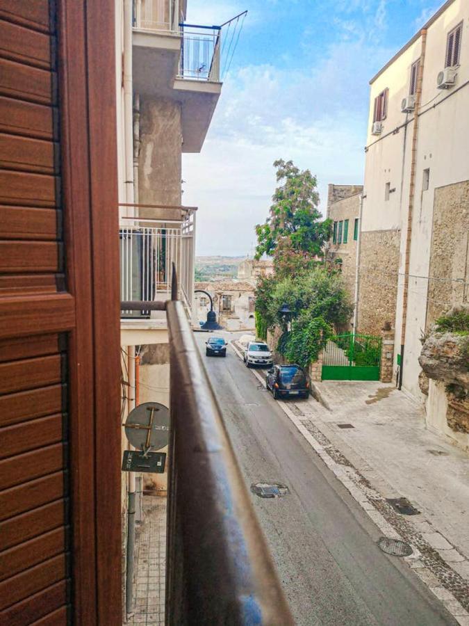Charming In 45m² + Balcony Apartment *
